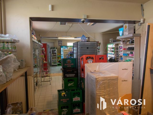 Üzlethelyiség eladó Kalocsán – kiváló lokáció!