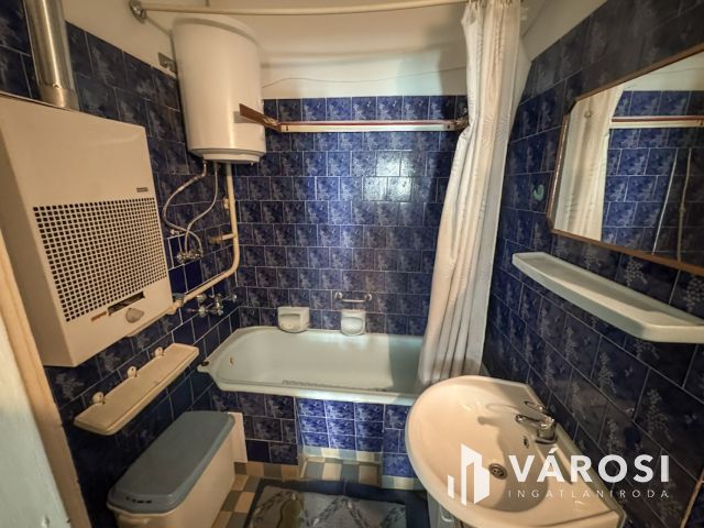 Nagypolgári iroda vagy magánrendelő Miskolc belvárosában