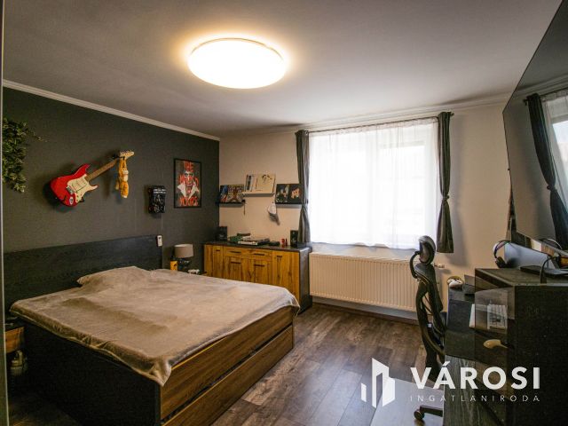 Napelemes Modern Családi ház eladó Győrben